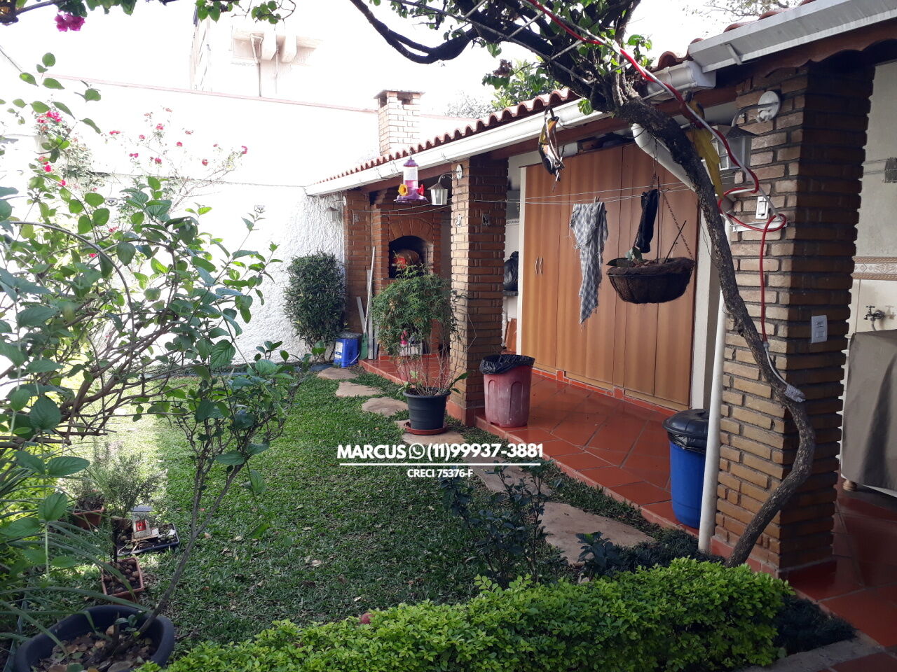 CASA TÉRREA NO JD   BONFIGLIOLI C   337M² DE TERRENO   3 DORMS  ; 2 VGS   FL23