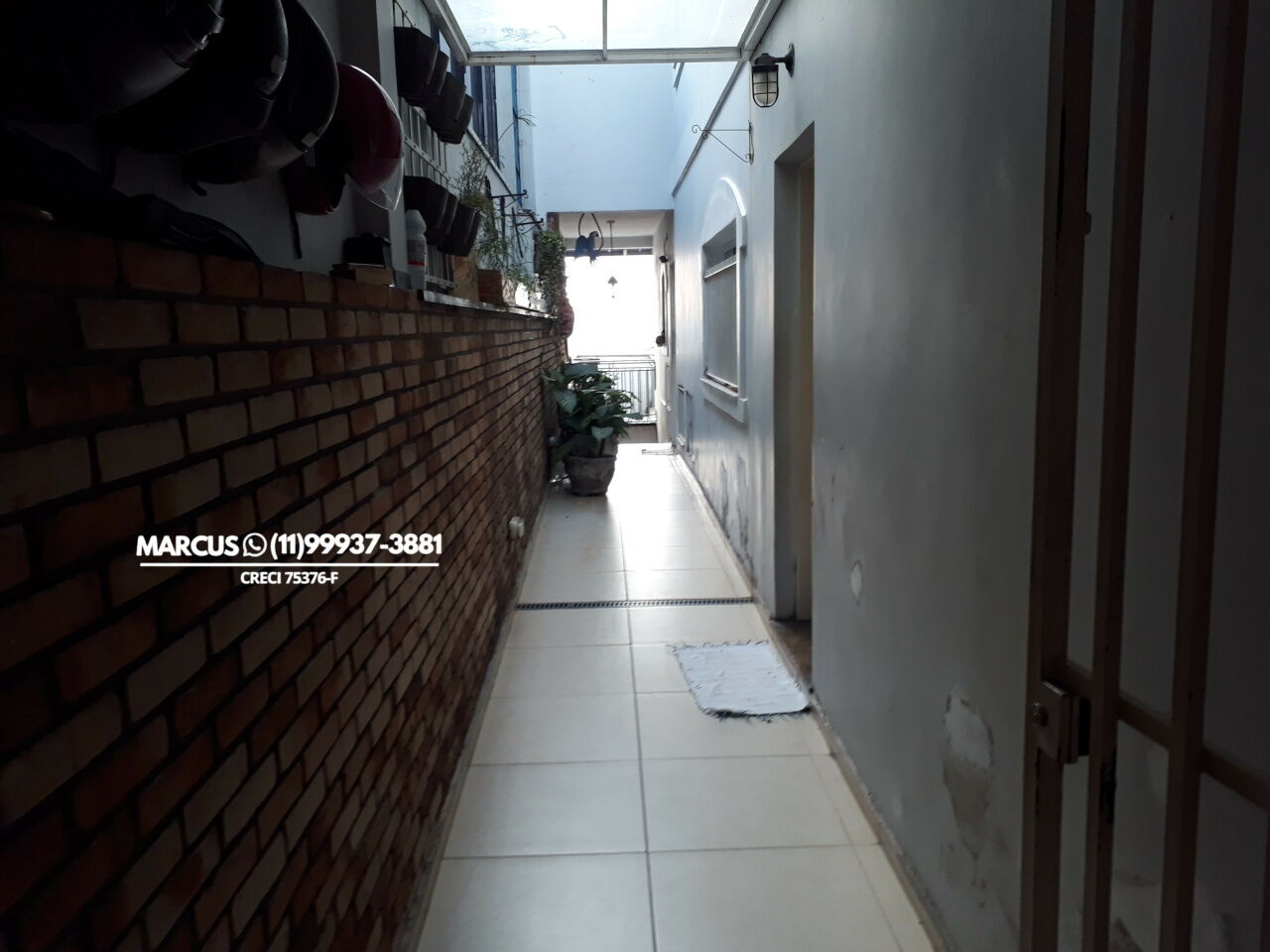 FL  42 VENDO LINDO SOBRADO EM CONDOMINIO FECHADO