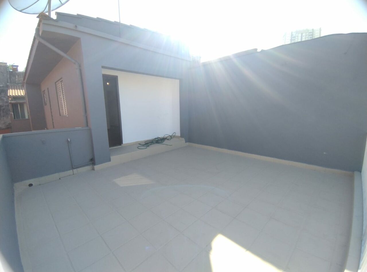 SOBRADO A VENDA  NO CAMPO LIMPO LINDO