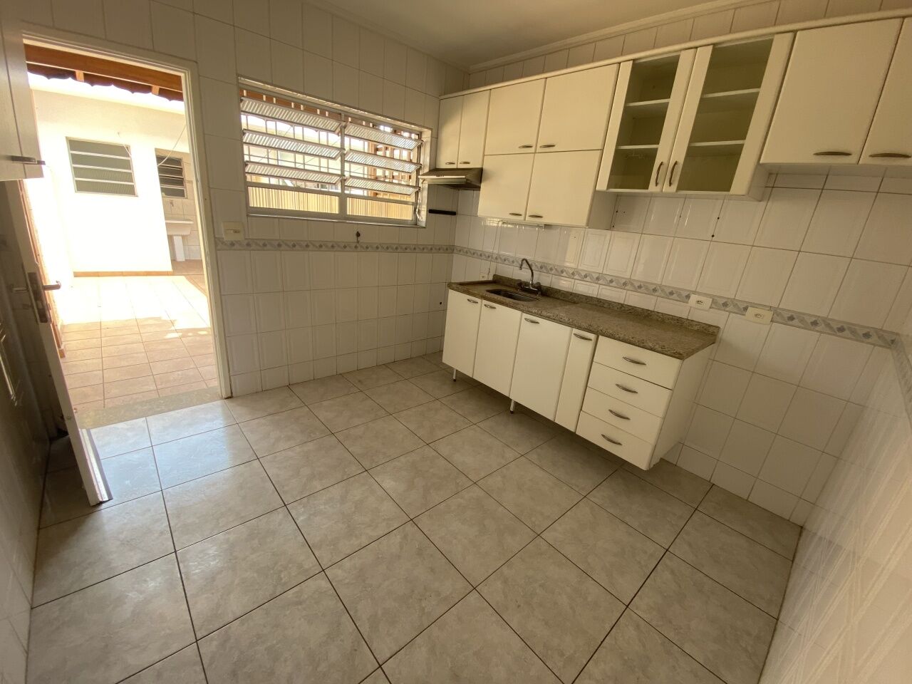 Sobrado 170m no Bonfiglioli  3 quartos  1suite  2 vagas   FL13