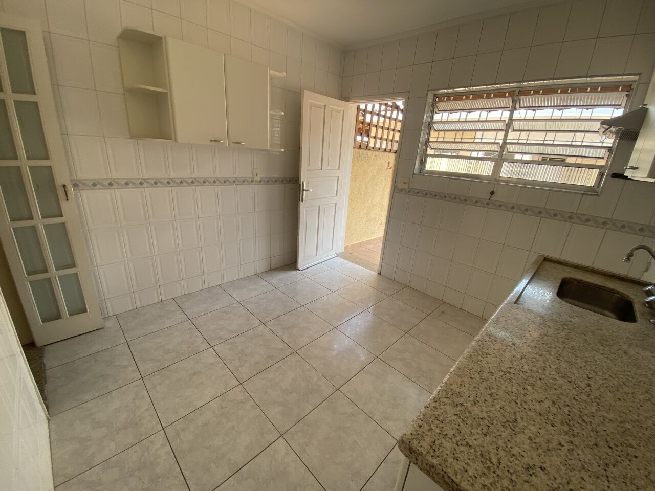 Sobrado 170m no Bonfiglioli  3 quartos  1suite  2 vagas   FL13