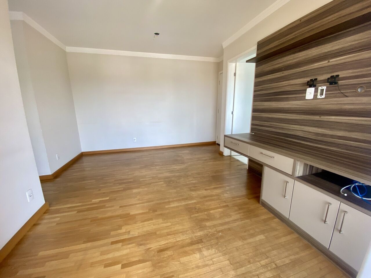 Apartamento 117m Cidade São Francisco  3 suítes  2 vagas   FL13