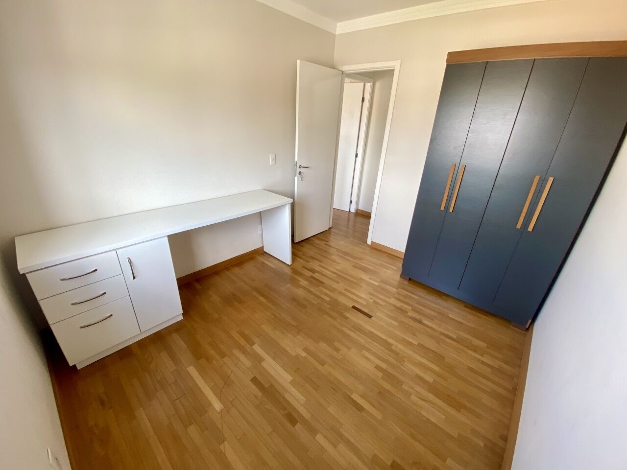 Apartamento 117m Cidade São Francisco  3 suítes  2 vagas   FL13