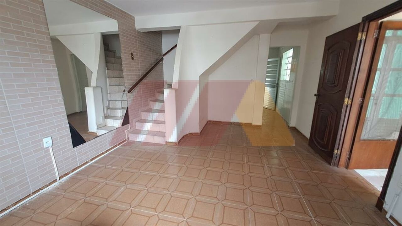 Sobrado para Venda - Parque Peruche