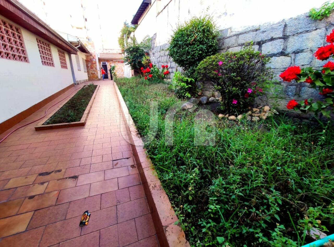 Casa Térrea para Venda - Vila Ipojuca