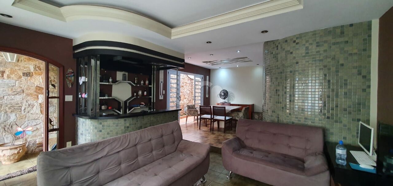 Casa Térrea para Venda - Jardim São Caetano