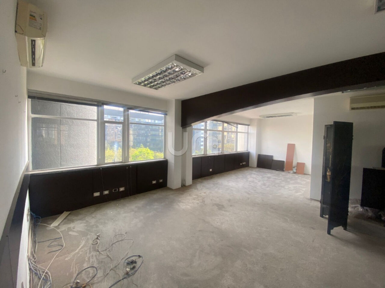 Conj. Comercial para Venda - Cidade Monções