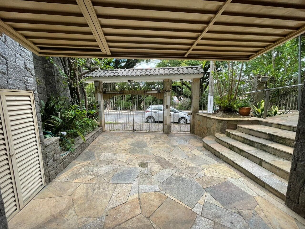 Casa Térrea para Venda - REGIÃO INDISPONÍVEL