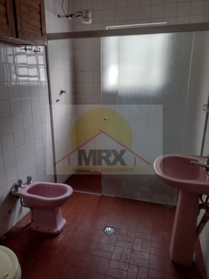 Casa Comercial à venda com 4 quartos, 320m² - Foto 10
