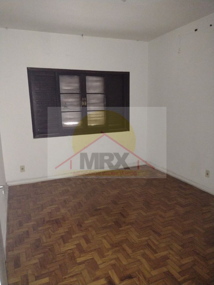 Casa Comercial à venda com 4 quartos, 320m² - Foto 2