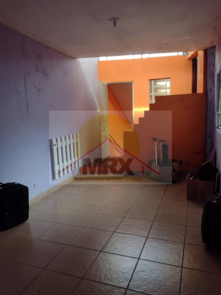 Casa Comercial à venda com 4 quartos, 320m² - Foto 13