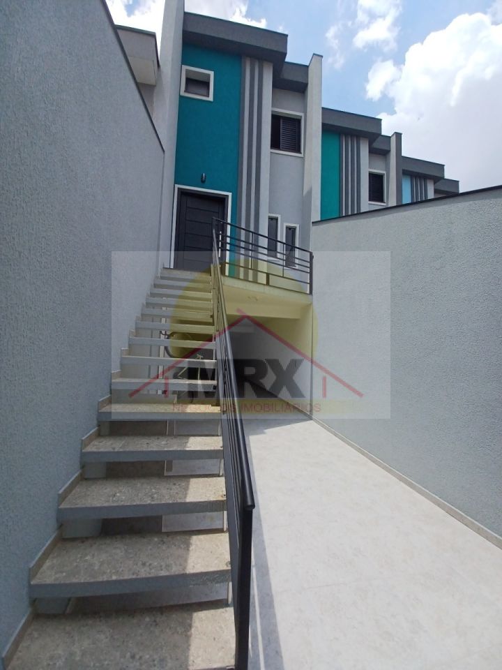 Casa à venda com 2 quartos, 124 - Foto 1