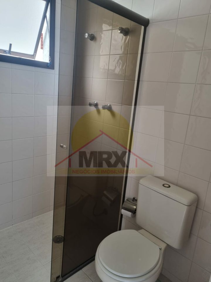 Apartamento para alugar com 1 quarto, 64m² - Foto 13