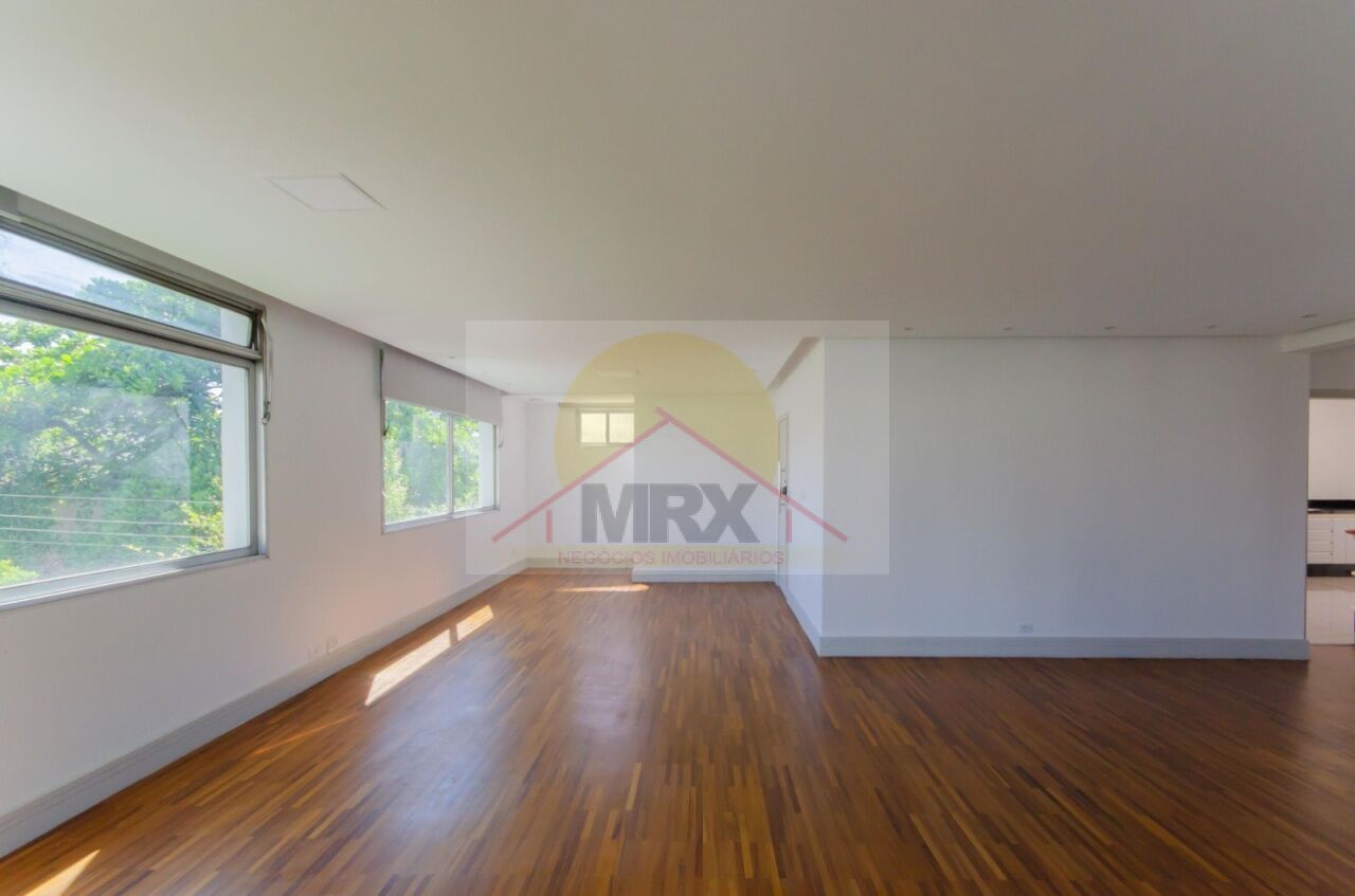 Apartamento, 3 quartos, 184 m² - Foto 1