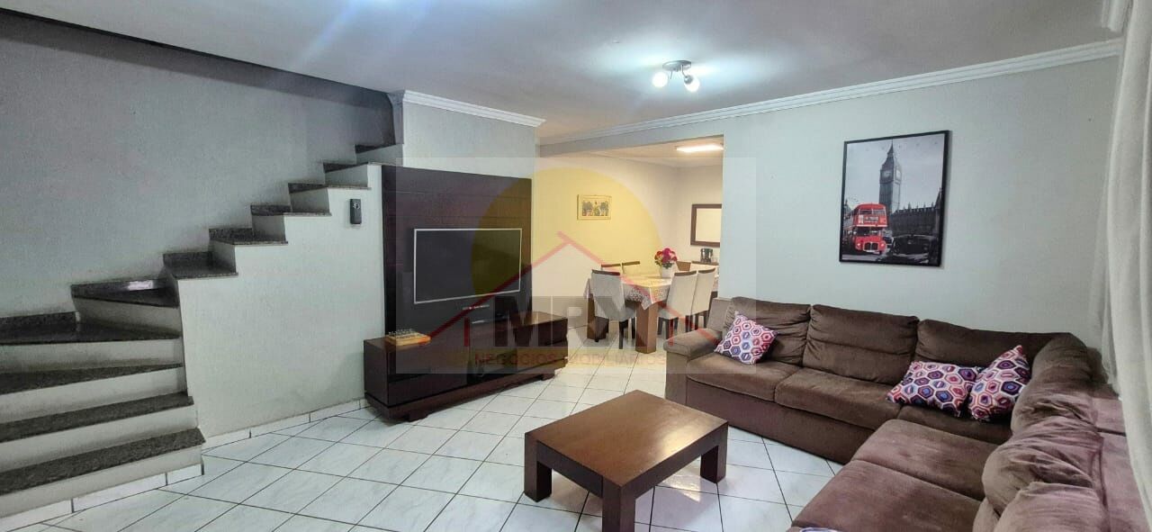 Casa, 3 quartos - Foto 1