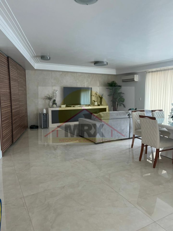 Casa, 3 quartos, 300 m² - Foto 8