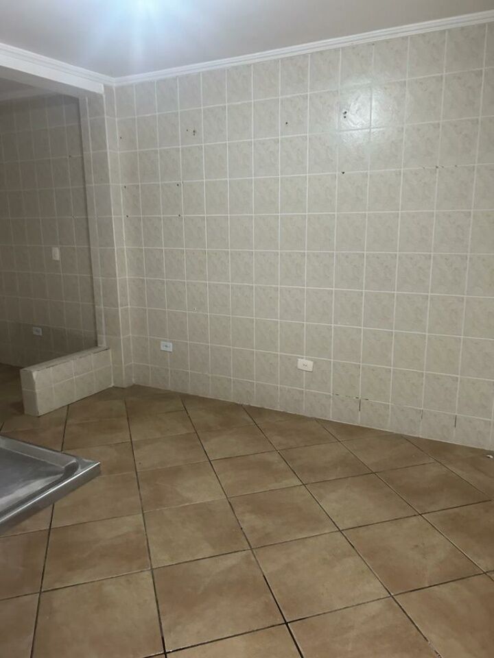 Casa Térrea para Locação - Centro
