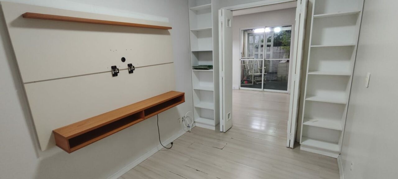 Casa Térrea para Venda - Taboão