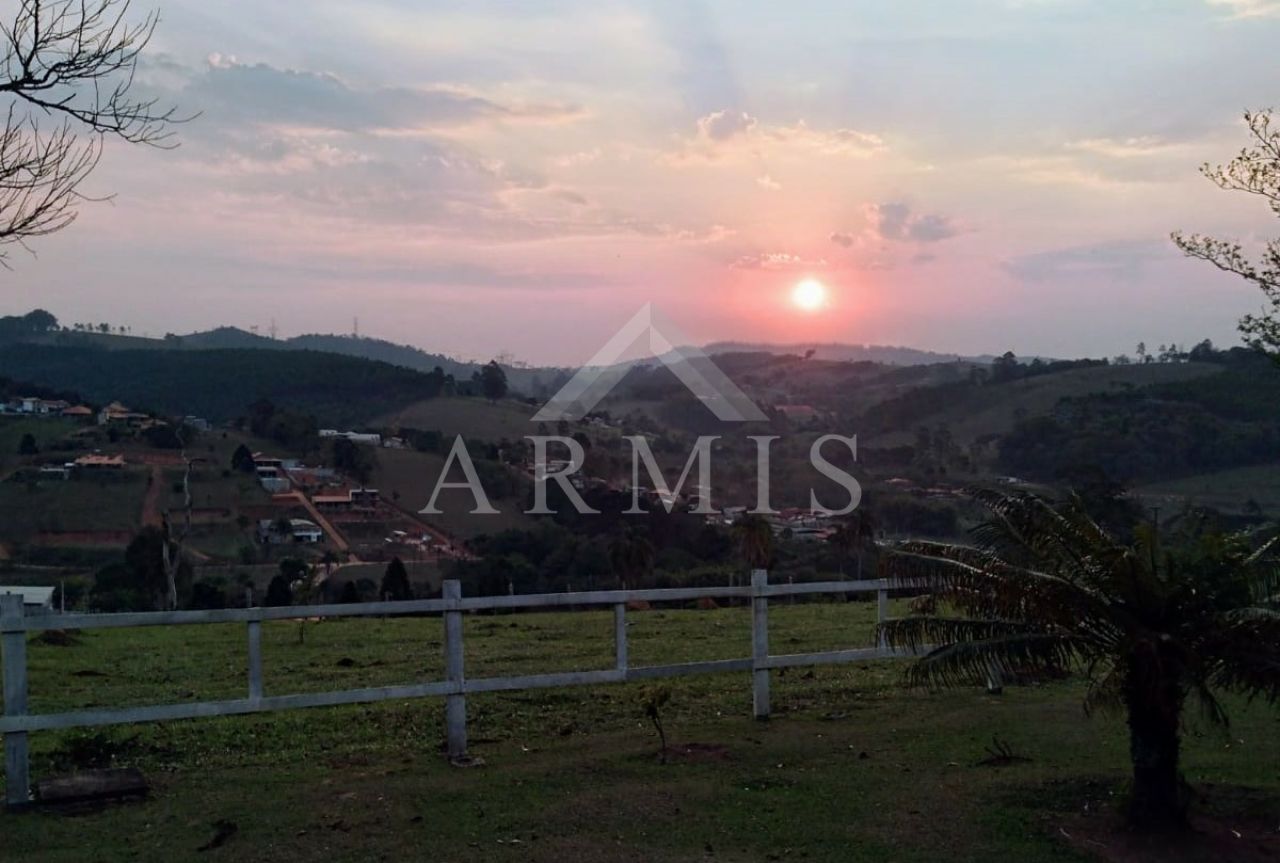 Lote com 1000m2 área total, Bragança