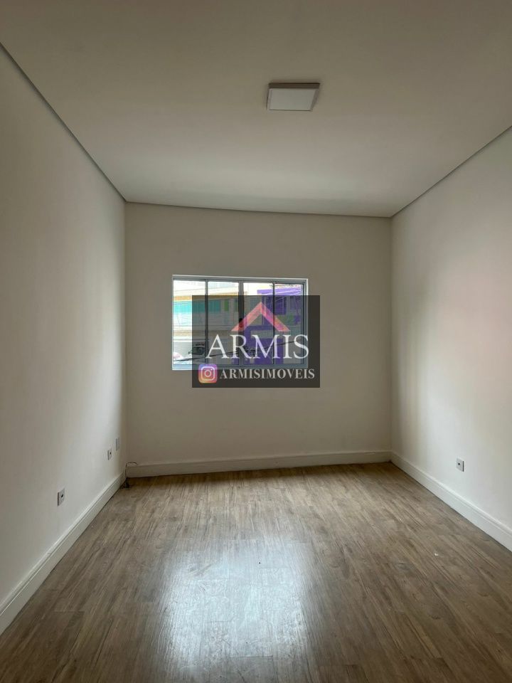 Apartamento de 45m² disponível para locação na Freguesia do Ó