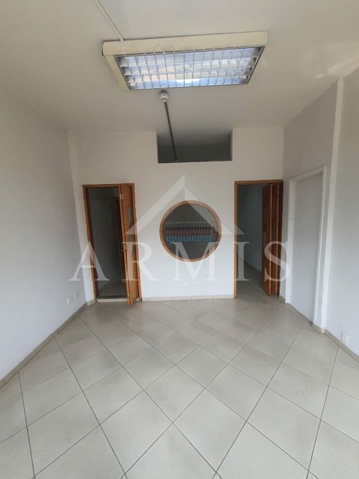 SALA COMERCIAL - LOCAÇÃO - PREDIO 24 HORAS