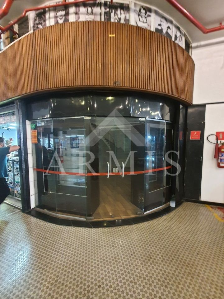 Loja de 32m² disponível para locação na Galeria do Rock 