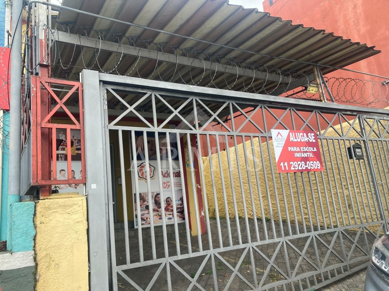 CASA COMERCIAL PARA LOCAÇÃO DE ESCOLINHA EM SANTANA