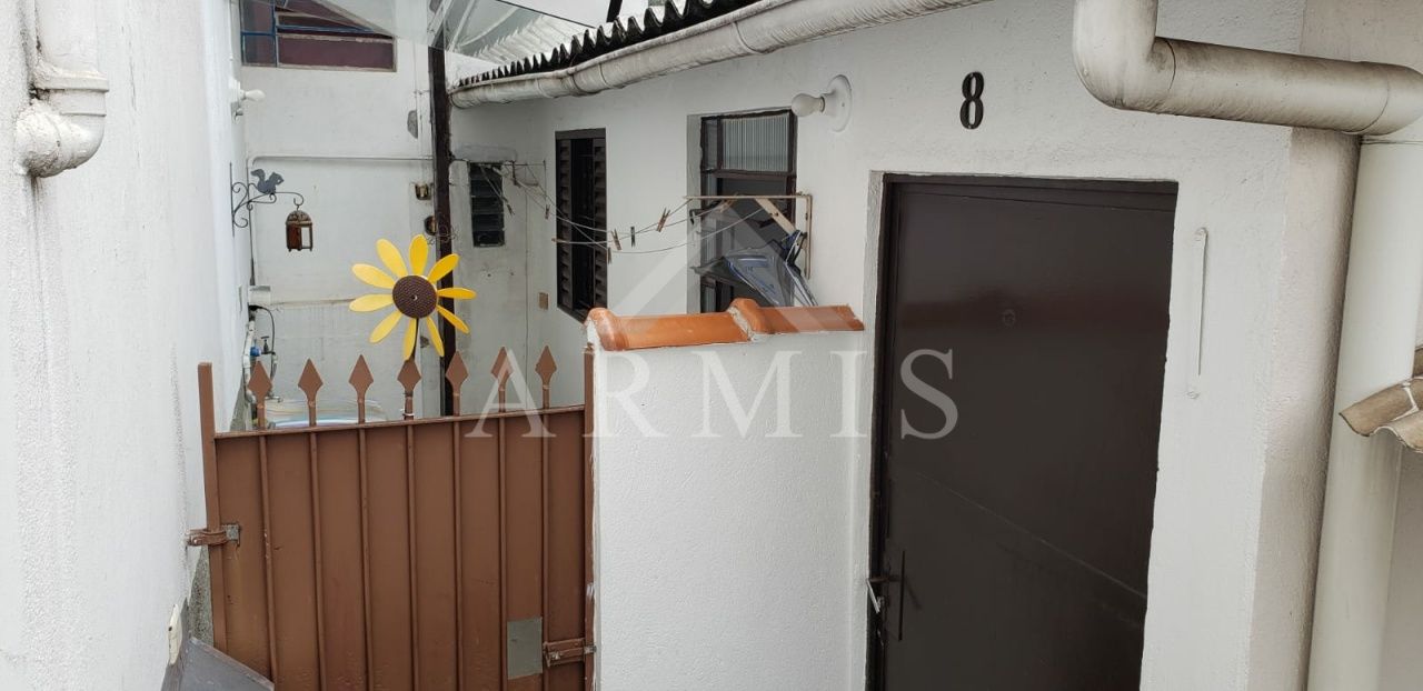 Casa próximo metro Santos/Imigrantes!