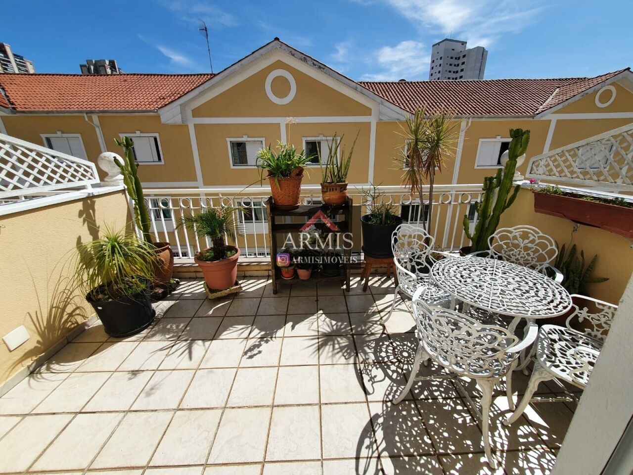 Apartamento para Venda - Vila Bertioga