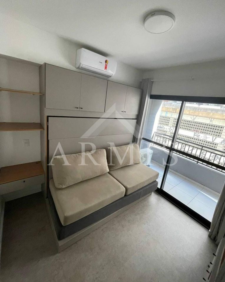 Studio de 22m² disponível para locação no Centro de São Paulo.