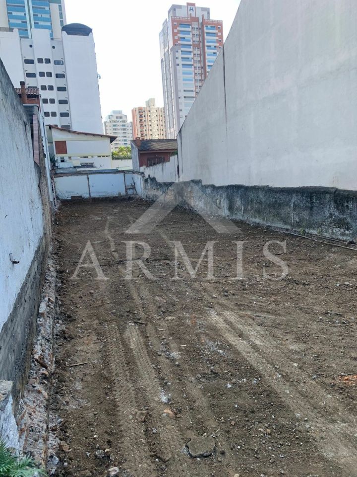 Terreno de 500m² disponível para locação no Tatuapé