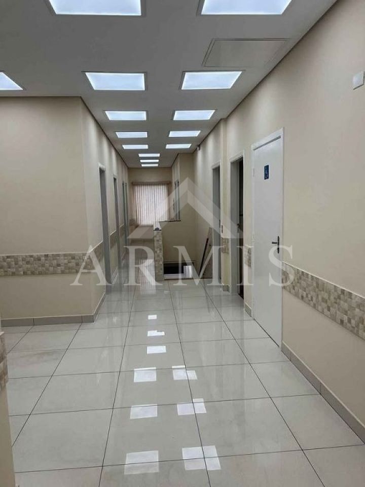 Salão de 235m² disponível para locação no bairro da Mooca.