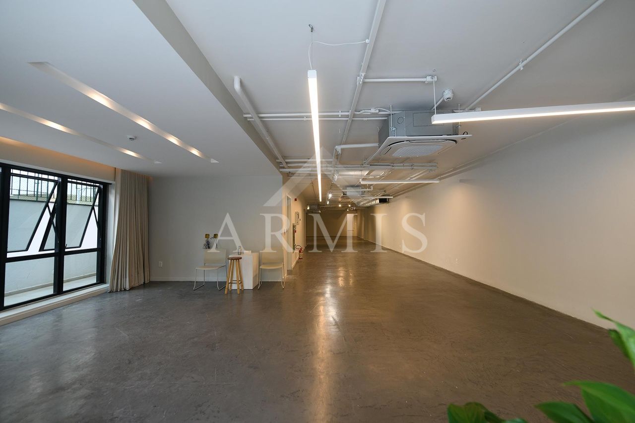 Prédio Comercial no Jardim Europa!