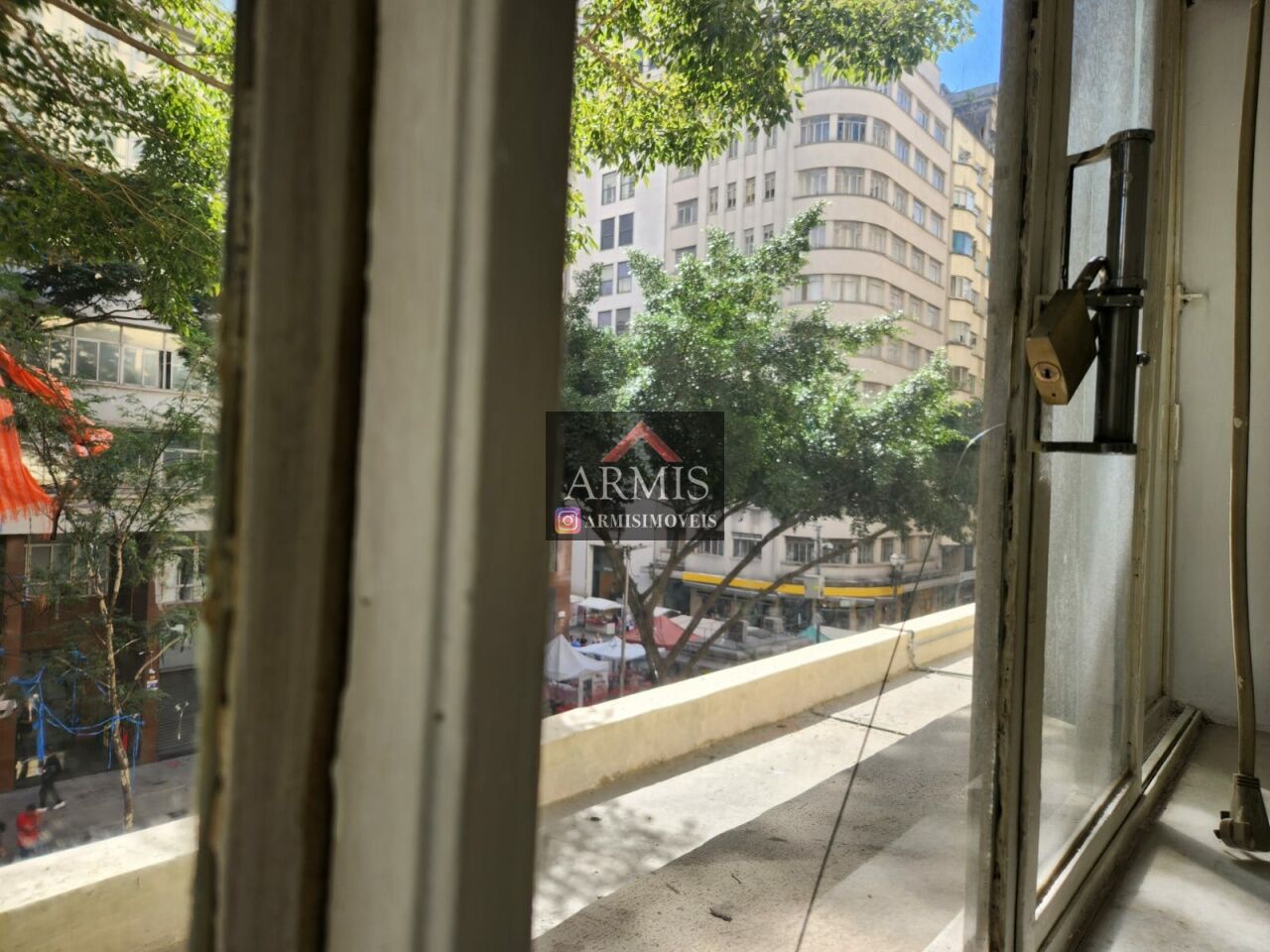 Conj. Comercial para Venda - República