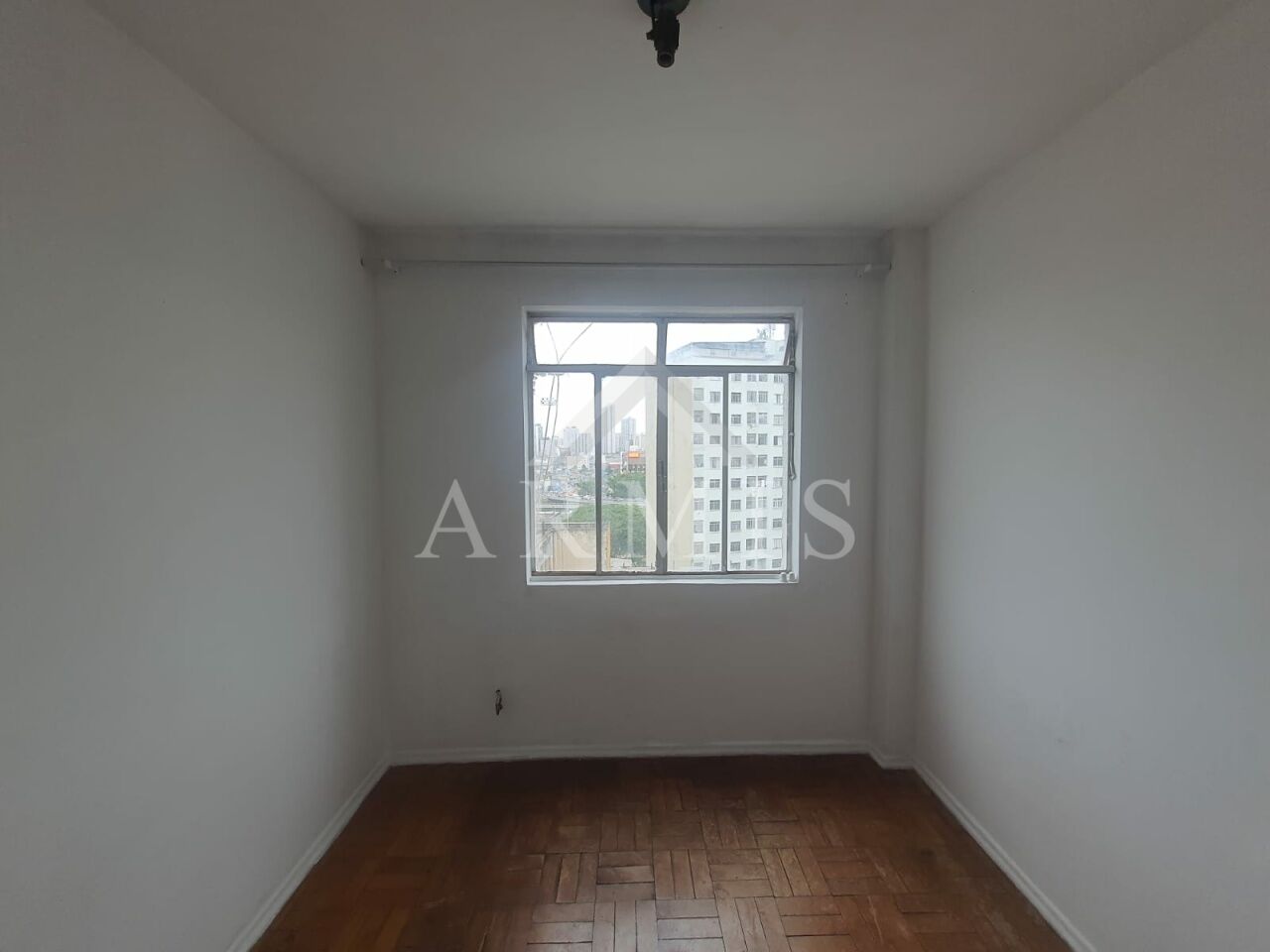 Kitnet para Locação - Sé