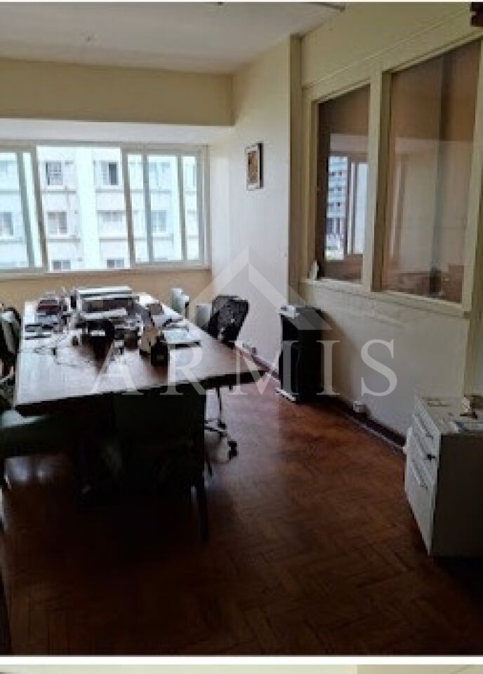 Conjunto comercial de 100m² à venda no Centro de São Paulo!