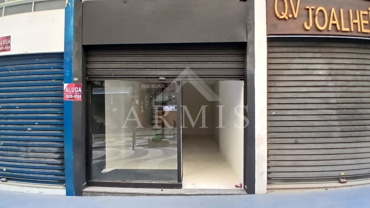 Loja de 60m² disponível para locação na República. 