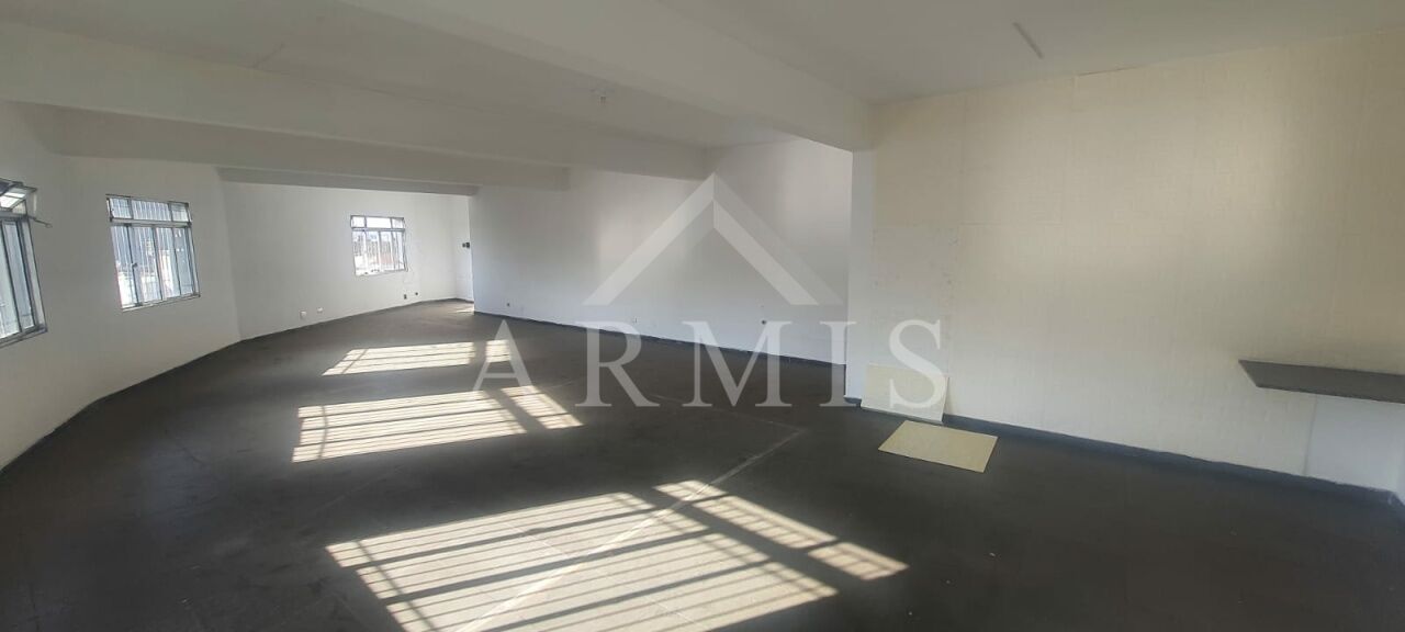 Conjunto de 100m² disponível para locação em Diadema.