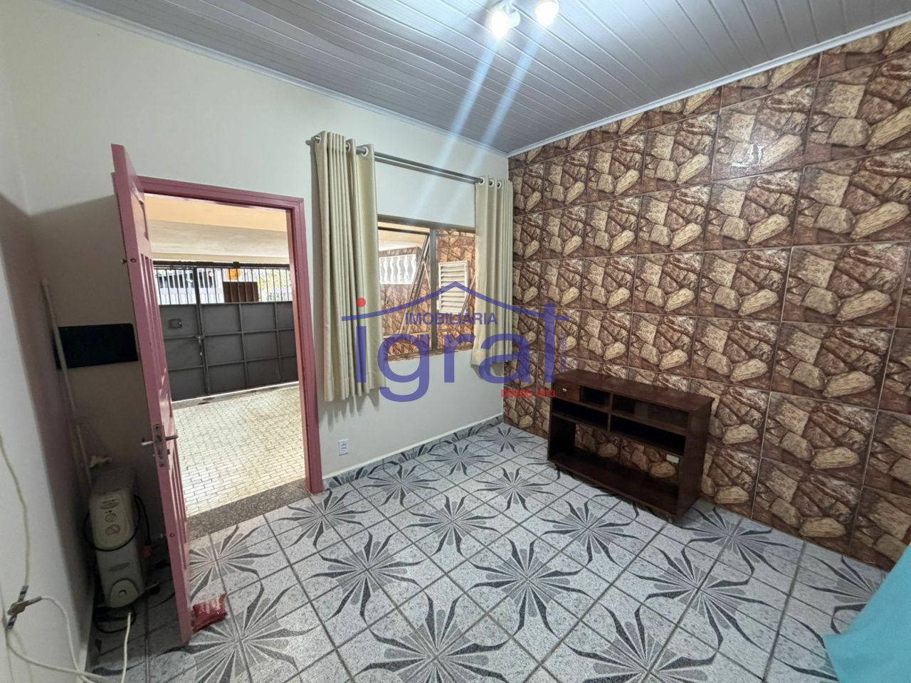 Casa para Locação - Vila Guarani Z Sul