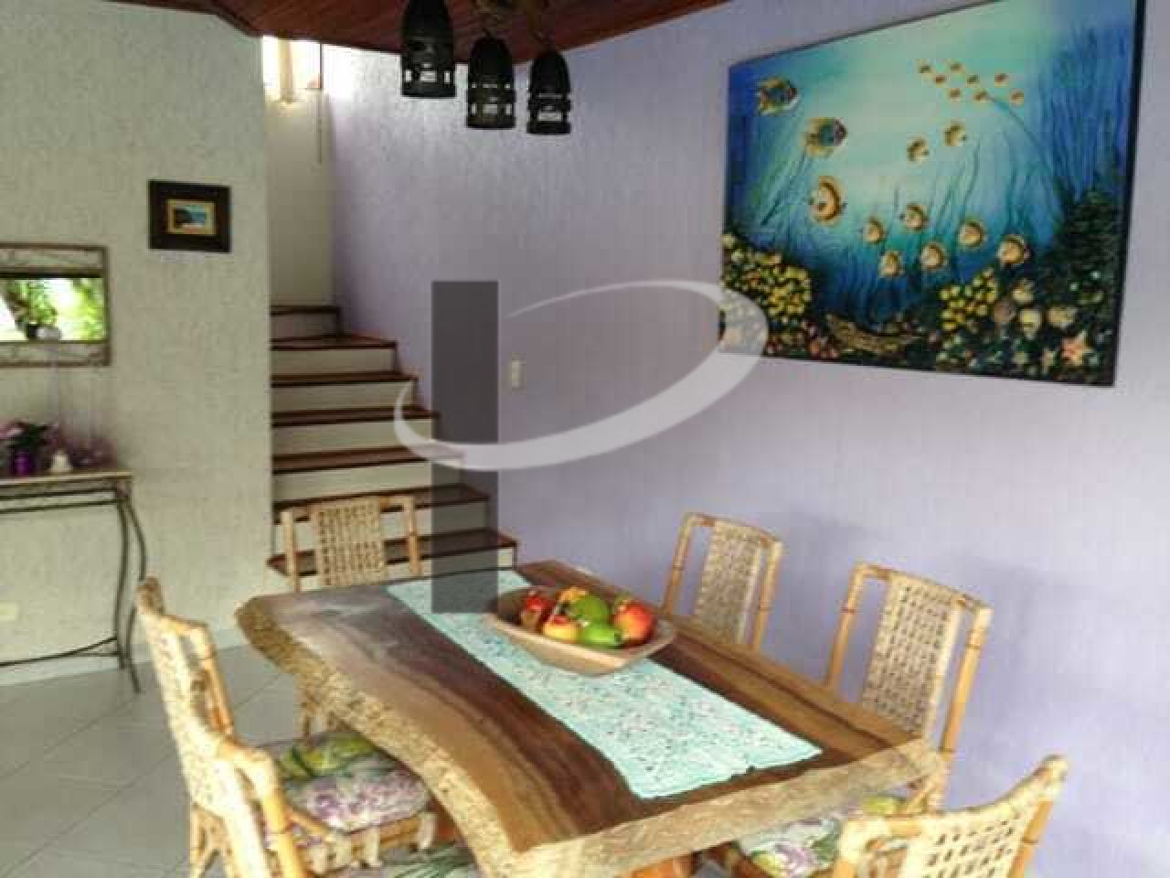 Sobrado para Venda - Praia da Mococa