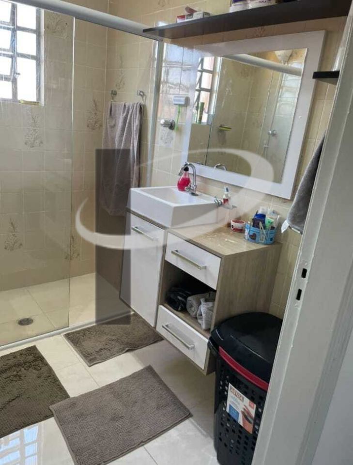 Sobrado para Venda - Jardim Santa Mena