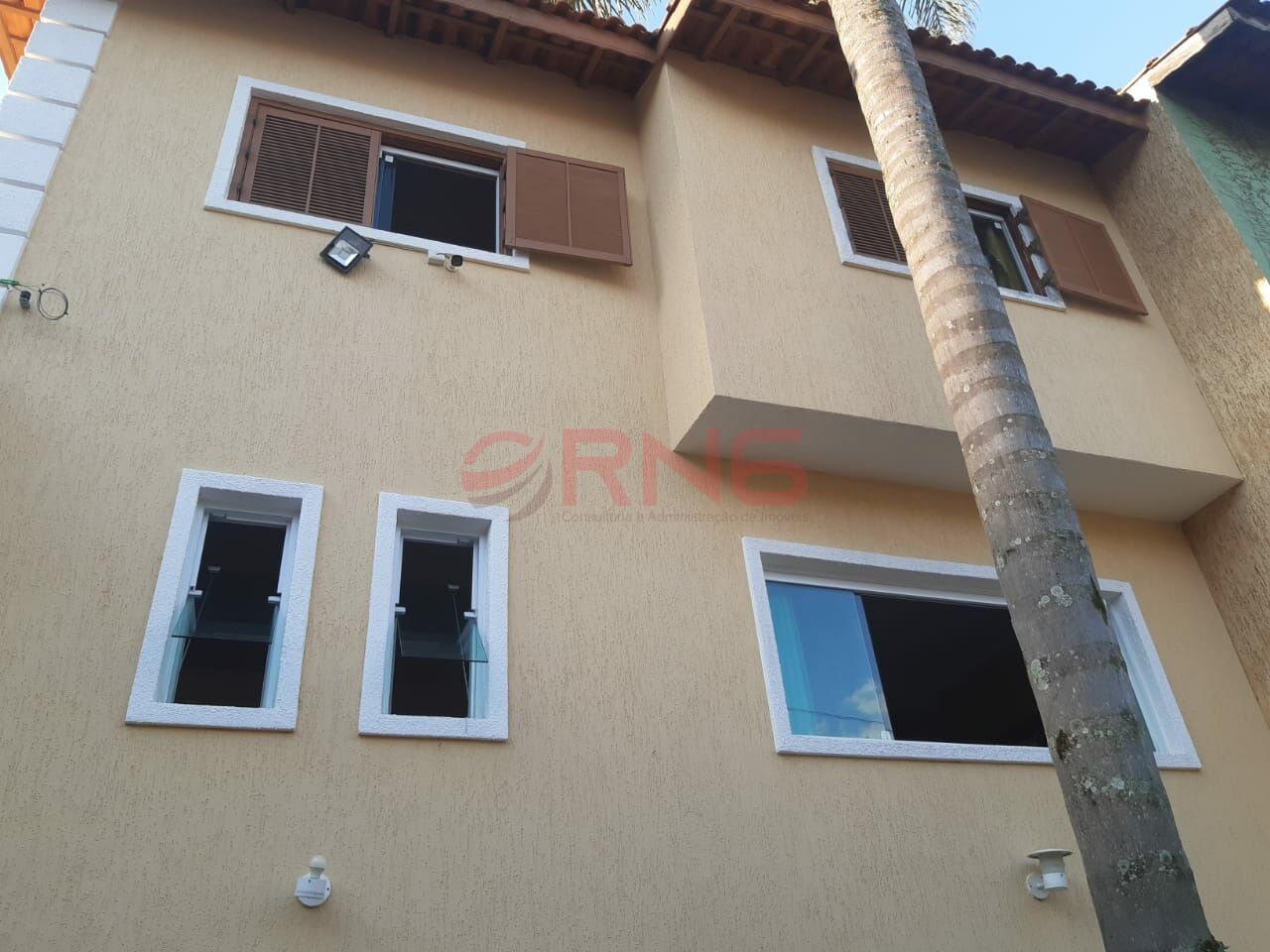 Sobrado para Venda - Horto Florestal