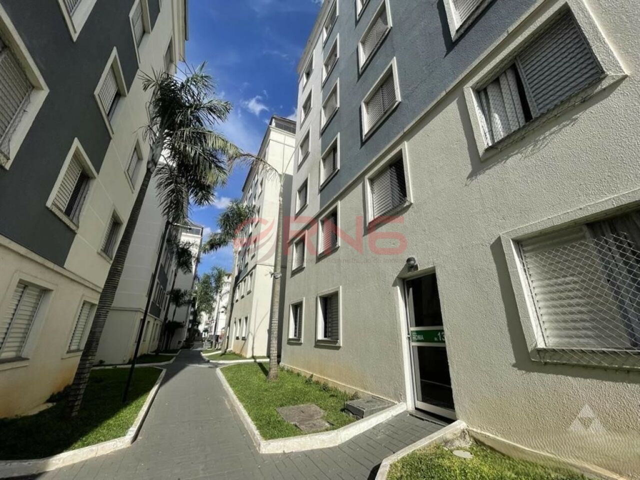 Apartamento para Venda - Vila Zat