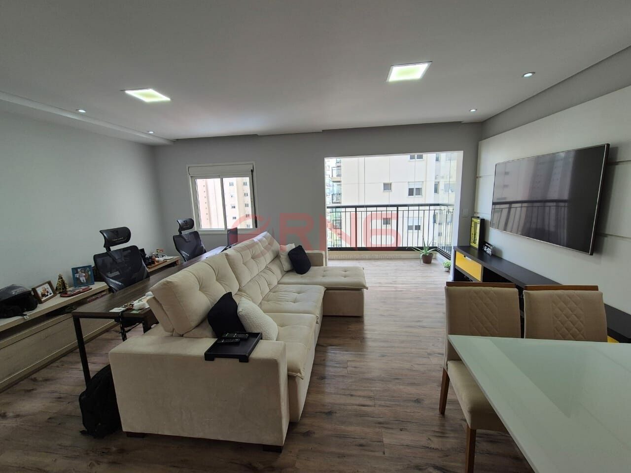 Apartamento para Venda - Jardim Tupanci