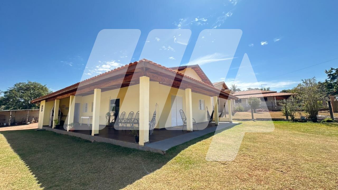 Casa Térrea para Venda - Colina de São Pedro