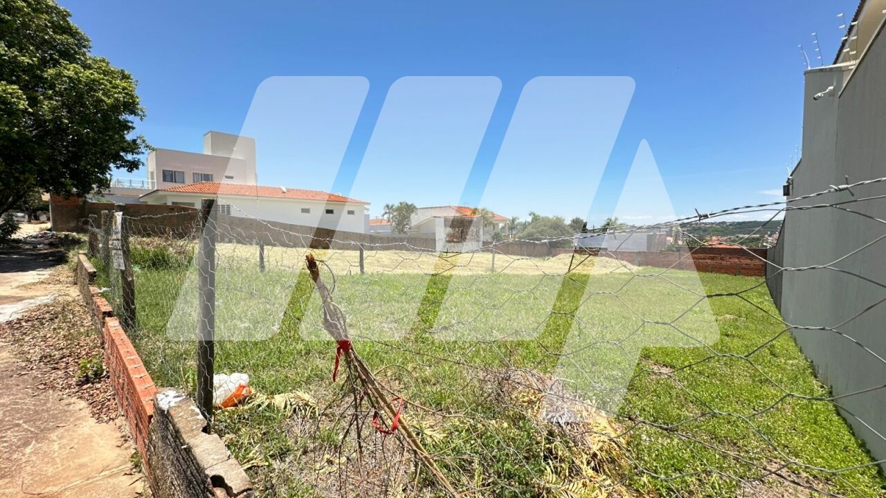 Terreno para Venda - Jardim Mariluz