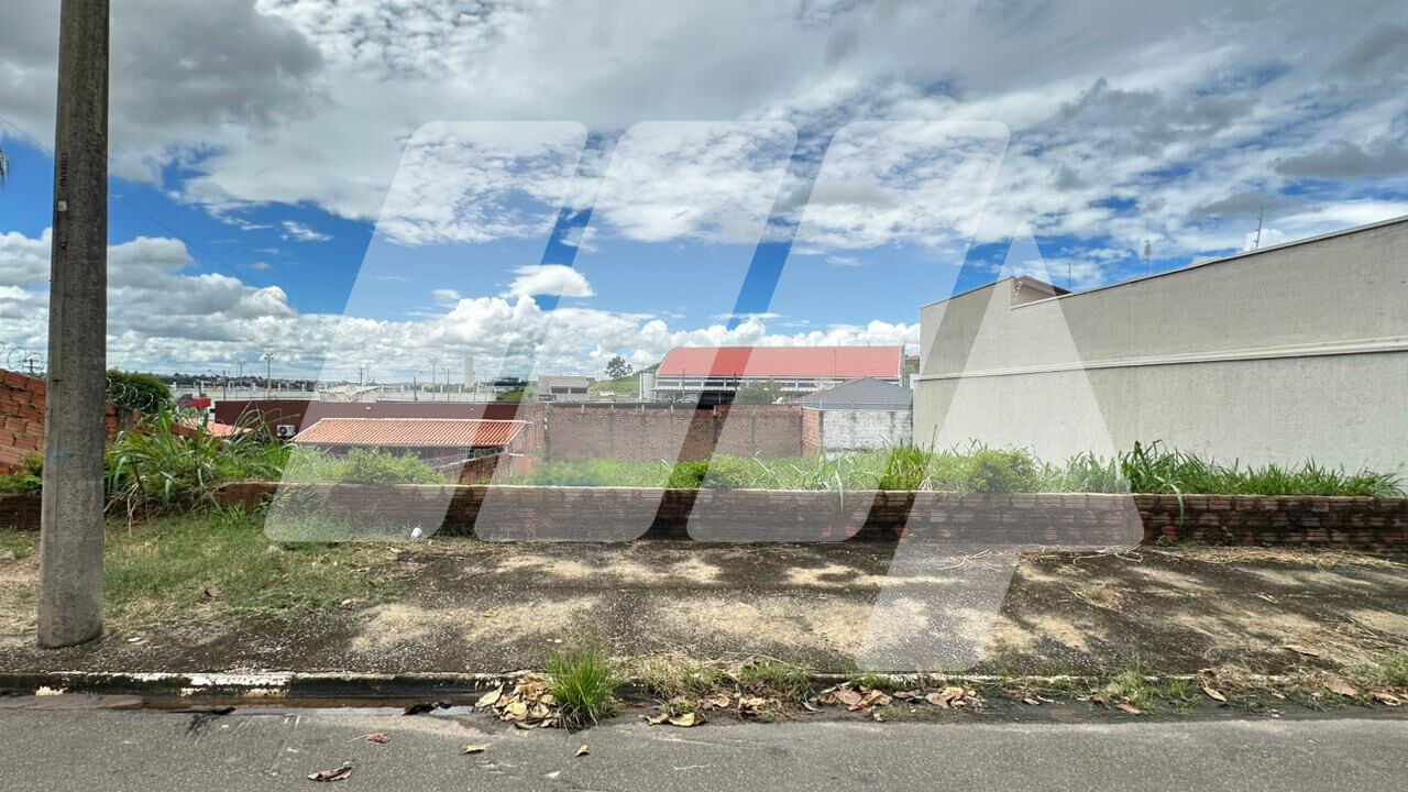 Terreno para Venda - Colina de São Pedro