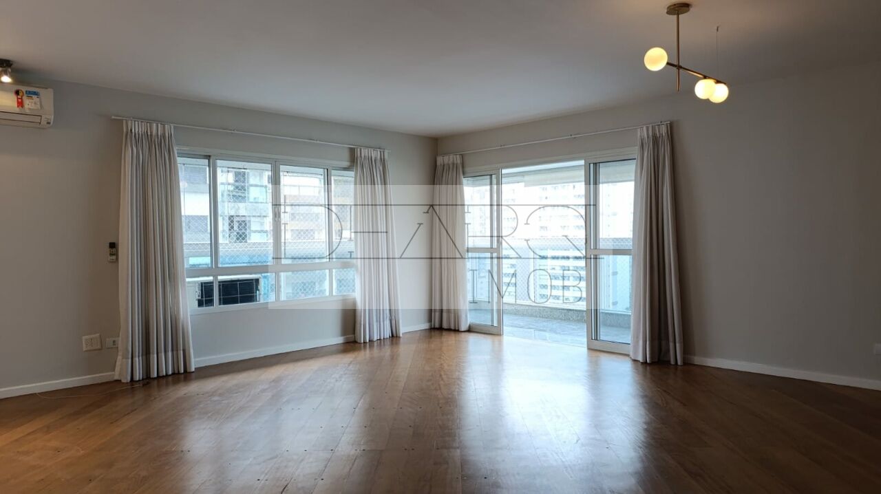 Apartamento para Locação - Moema