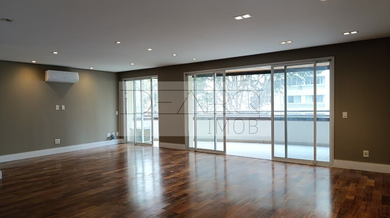 Apartamento para Venda - Moema