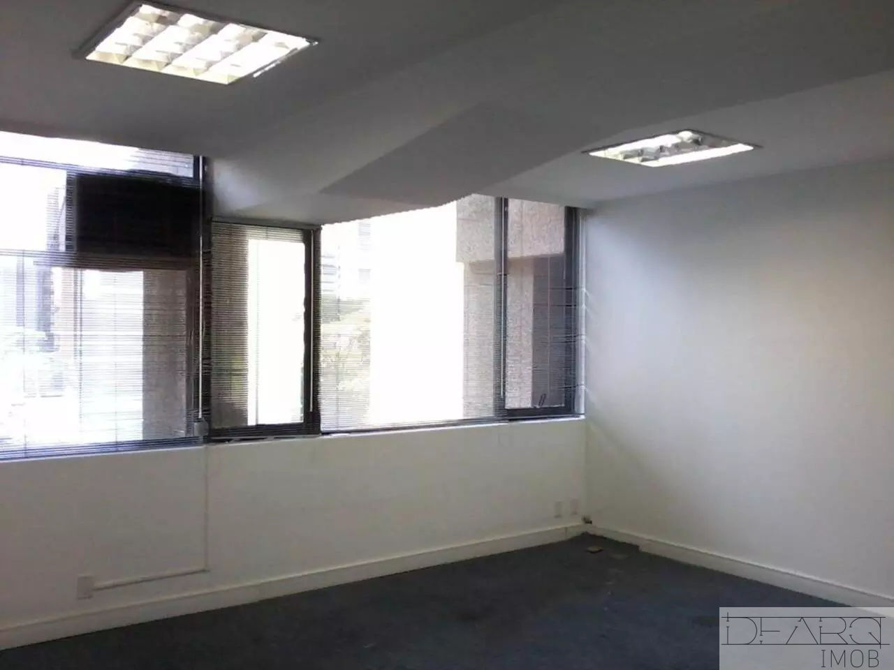 Conj. Comercial para Locação - Cidade Monções